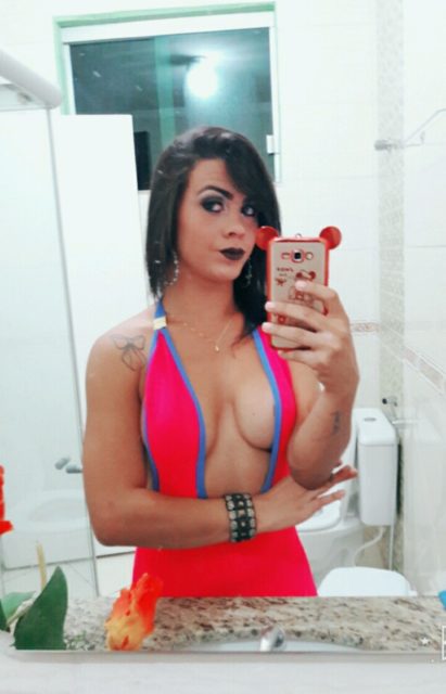 Michelli Dias 4