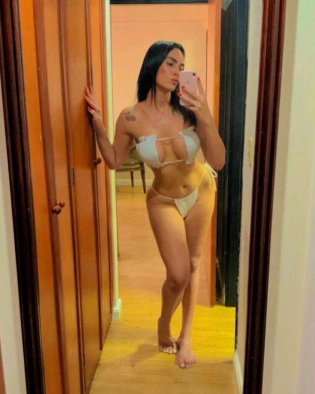 Thalita Meyrelles 22