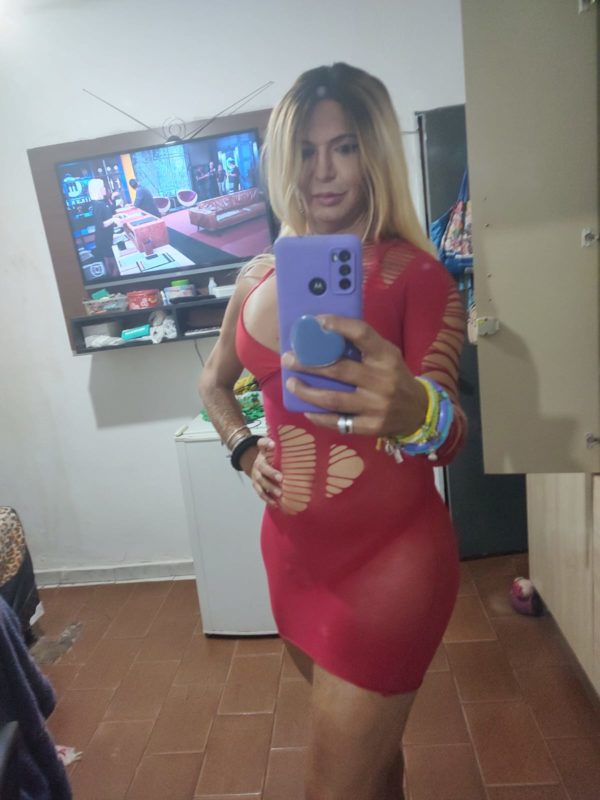 Rebeca Alves 21