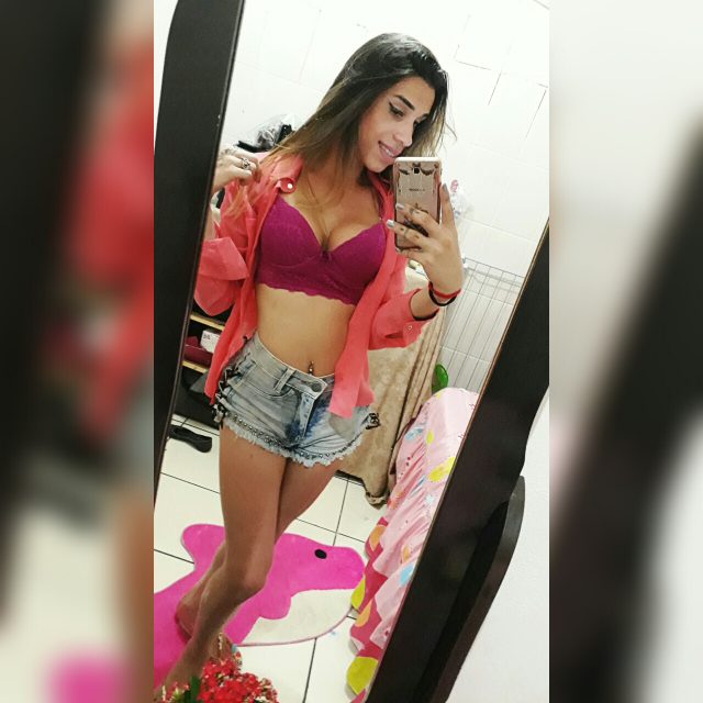 Mariana Tavares 30