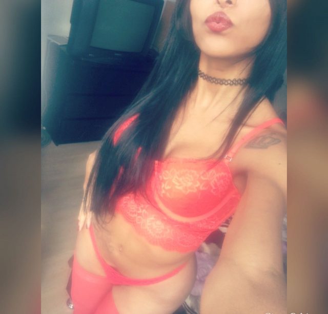 Bruninha Sato 29