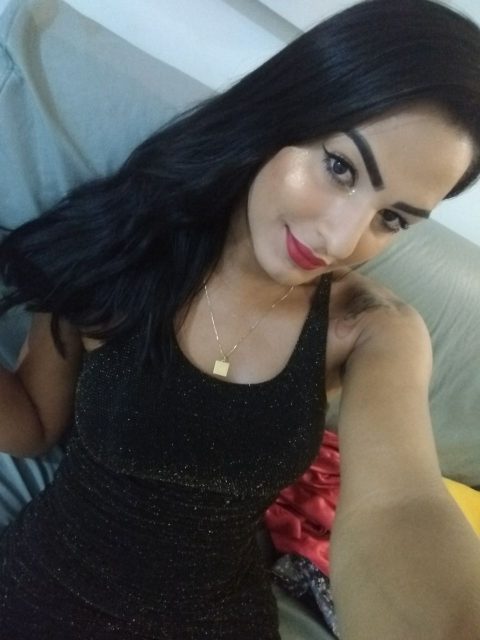 Bella Marinho 23