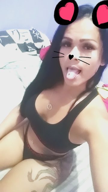 Jhennifer Mello 29