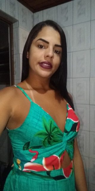 Julinha Tavares 281