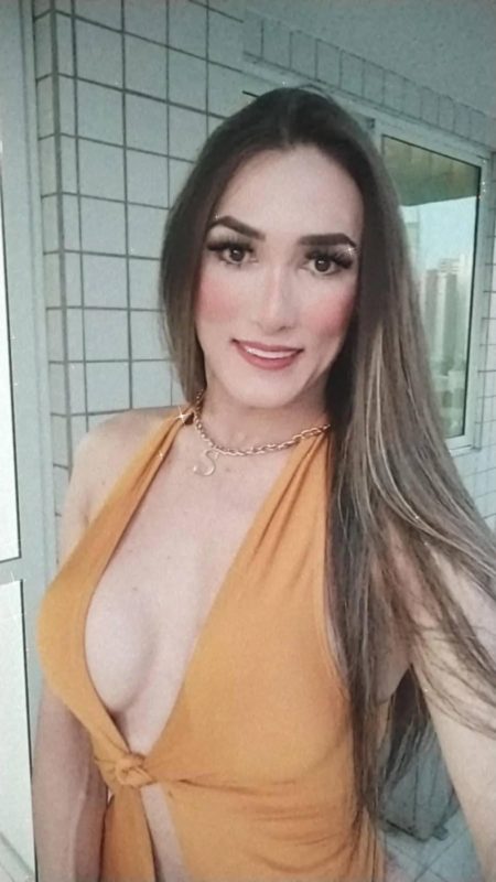 Sabrina Fontenelle 69