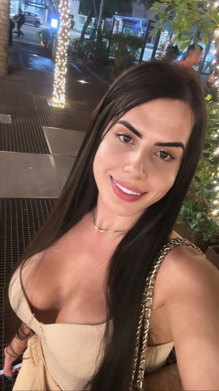 Monielly Azevedo 56