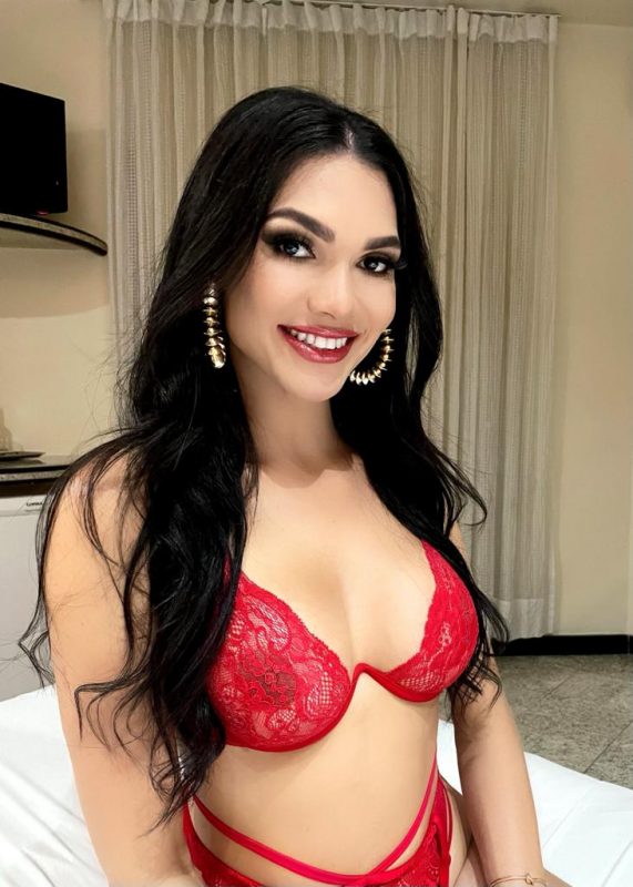 Letícia Lima 31