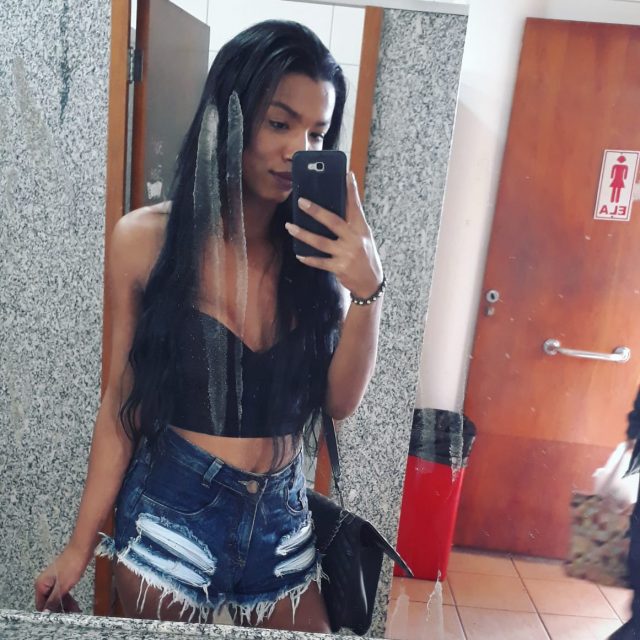 Michelly Dias 3