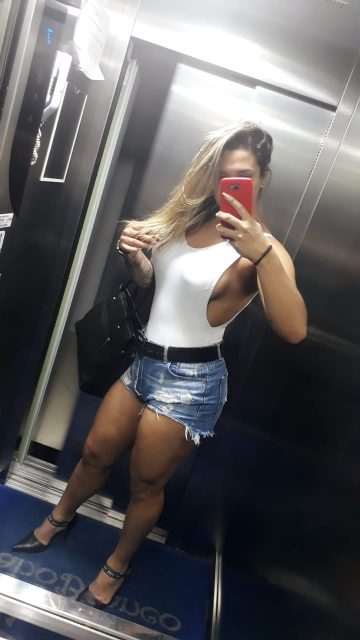 Bruna Alves 26