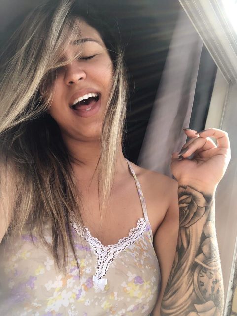 Bruna Alves 33