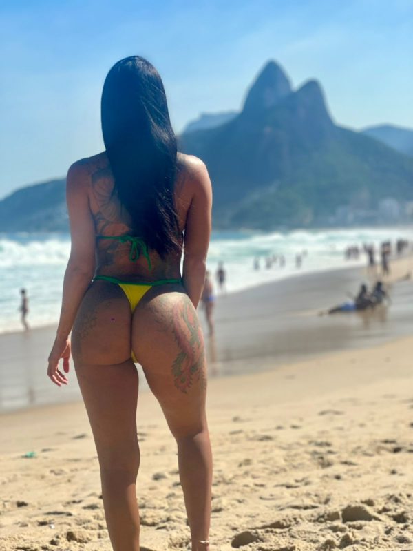 Maya Morena 28