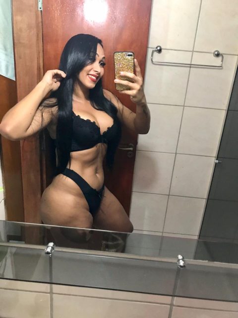 Alice Barros 32