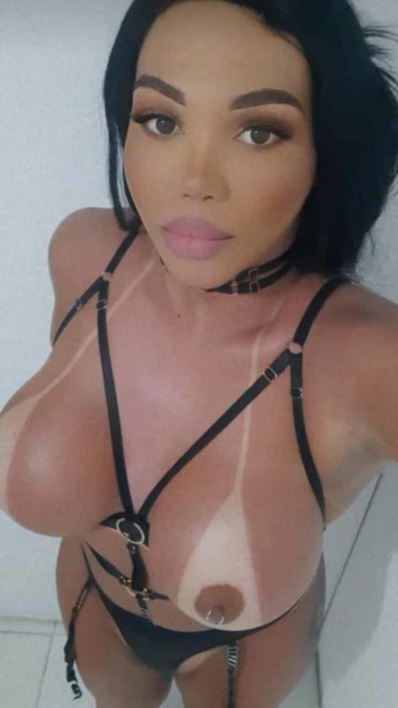 Leona Brandão 42