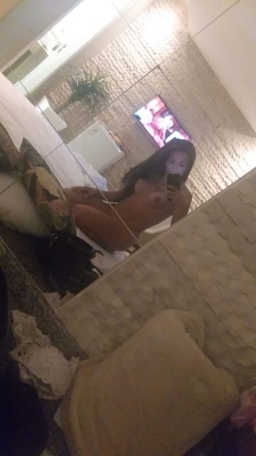 Emilly Ninfeta 20