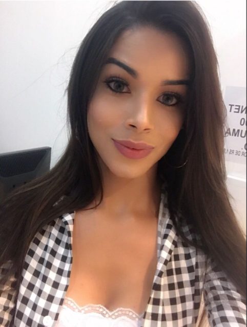 Lívia de Castro 29