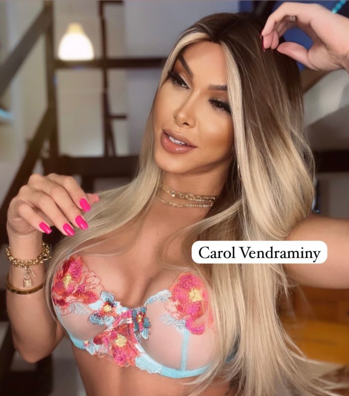 Carol Vendraminy 35