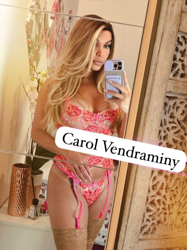 Carol Vendraminy 36