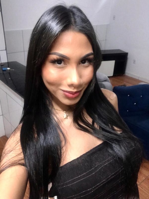 Lara Manuella 11