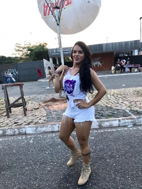 Sabrina Victória 24