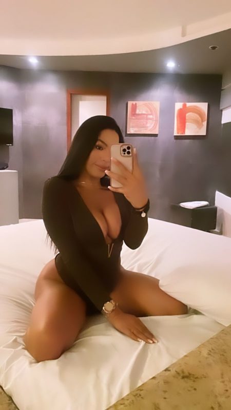 Priscila Gatíssima 28