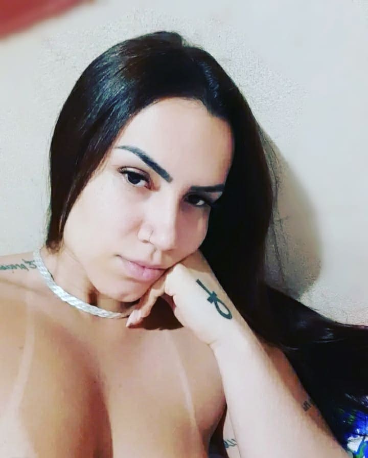 Camila Castro 34