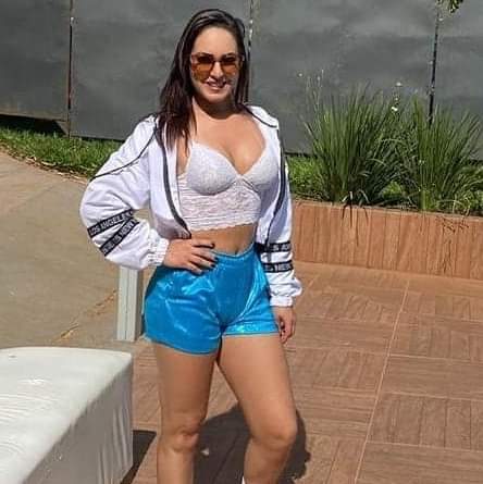 Esther Almeida 2