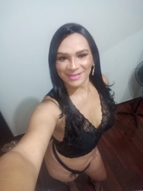 Carolzinha Freitas 37