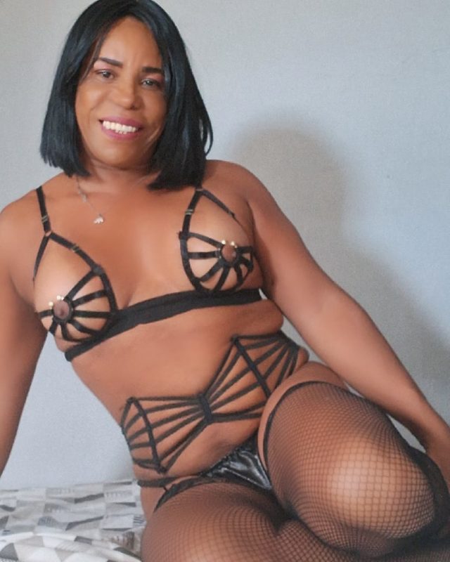 Malu Ebony 26