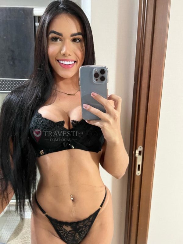 Laura Fontenele 30