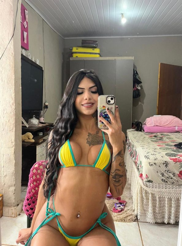 Rafaelly Silva 3