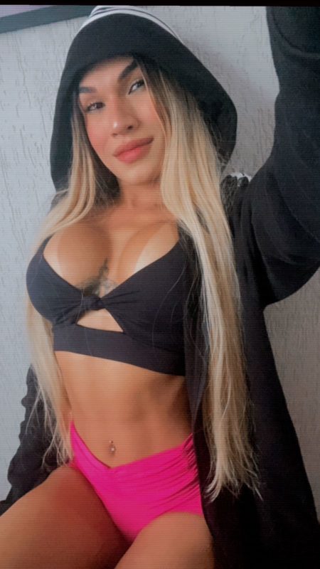 Victória Mattos 44