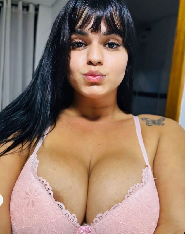 Maria Eduarda 29