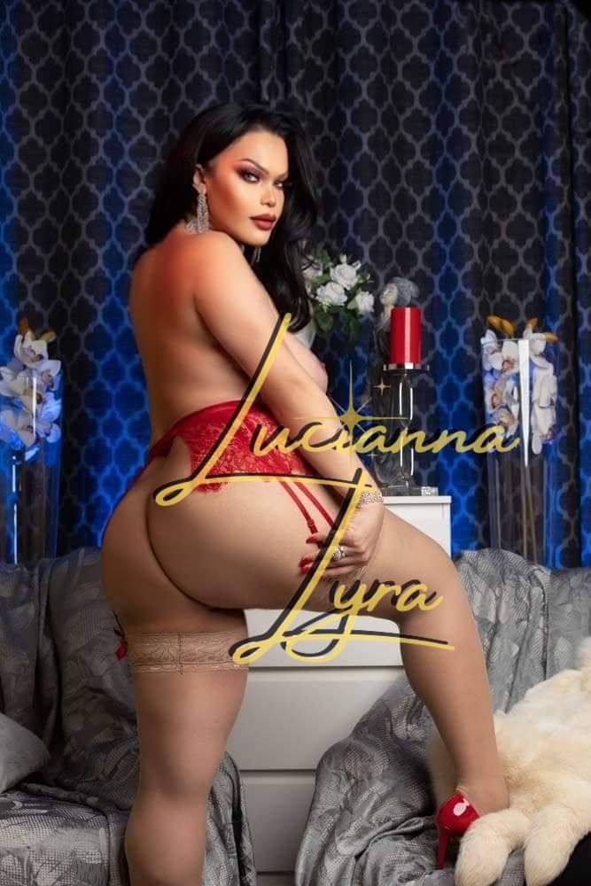 Lucianna Lyra 24