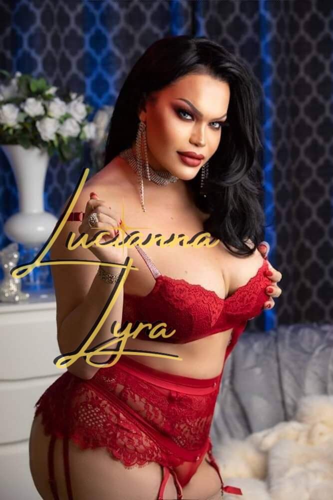 Lucianna Lyra 16