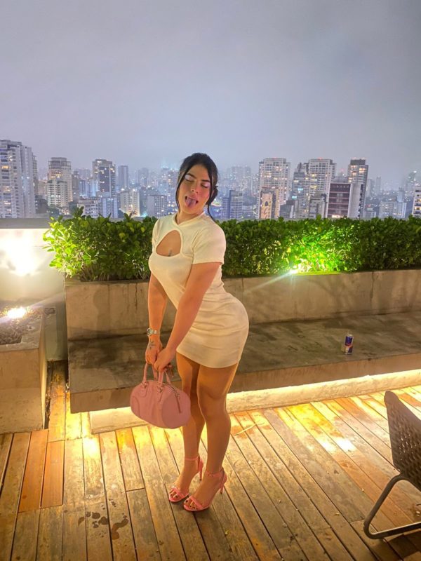 Alice Santos 11