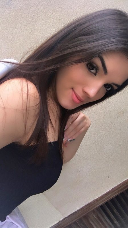 Maria Eduarda 13