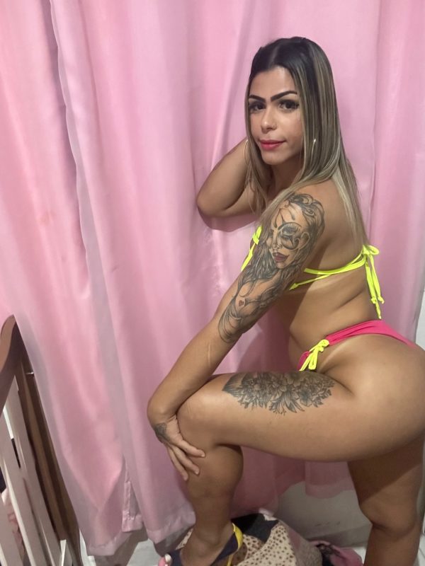 Larissa Freitas 1