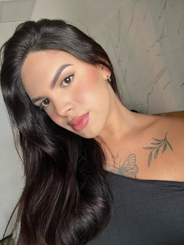 Angelique Duarte 38