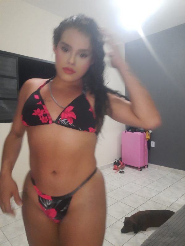 Luana Dominatrix 4