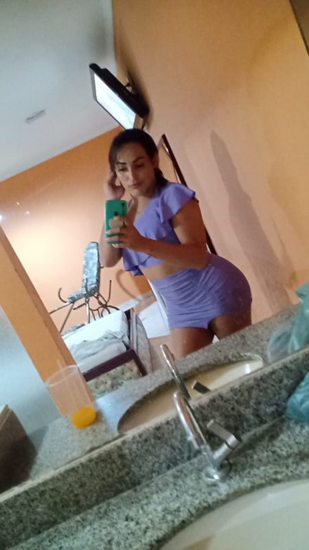 Mayara Leal 26